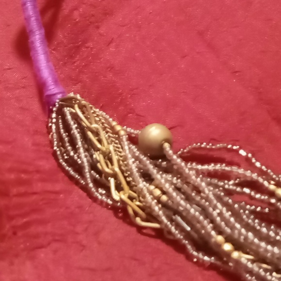 Two's company multiple layered lilac & gold tone beaded necklace 48 inches long - Picture 4 of 6